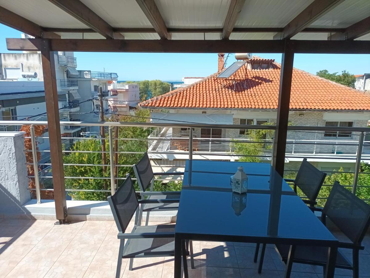 נאוי אפיבטיי Peraia Sea View Apartment מראה חיצוני תמונה